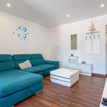 Serene Blue 1 Bdr Flat With Balcony By Lovelystay Portimão Exteriör bild
